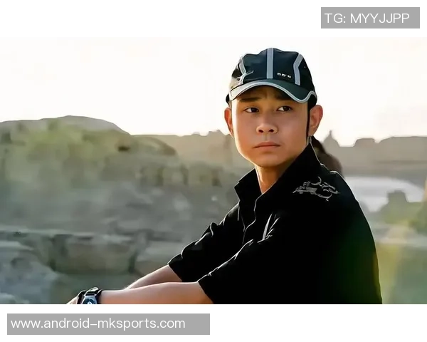 曹晨在足球场上的成长历程与未来展望:从青涩少年到职业球员的奋斗故事 曹晨在足球场上的成长历程与未来展望:从青涩少年到职业球员的奋斗故事